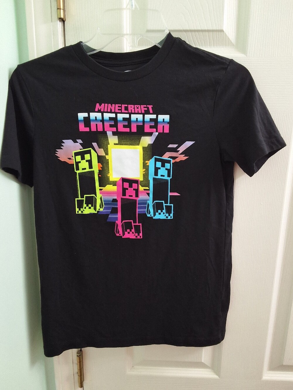 Minecraft Creeper Graphic Tee Size L 10-12